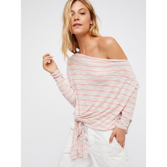 Free People Tops - ✨HP✨ Free People Love Lane Tee